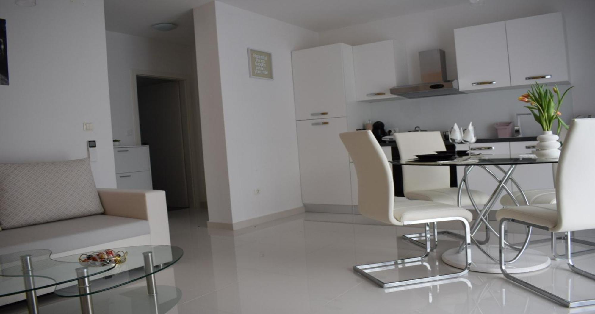 Apartmani Foresta Kras Ngoại thất bức ảnh