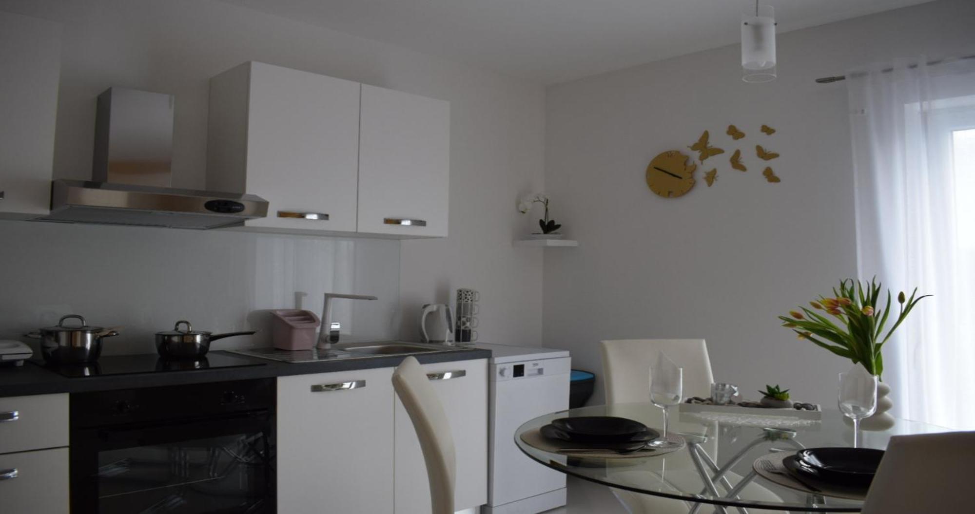 Apartmani Foresta Kras Ngoại thất bức ảnh